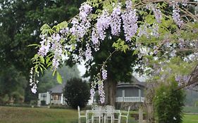 Newstead Farm - Country Cottages
